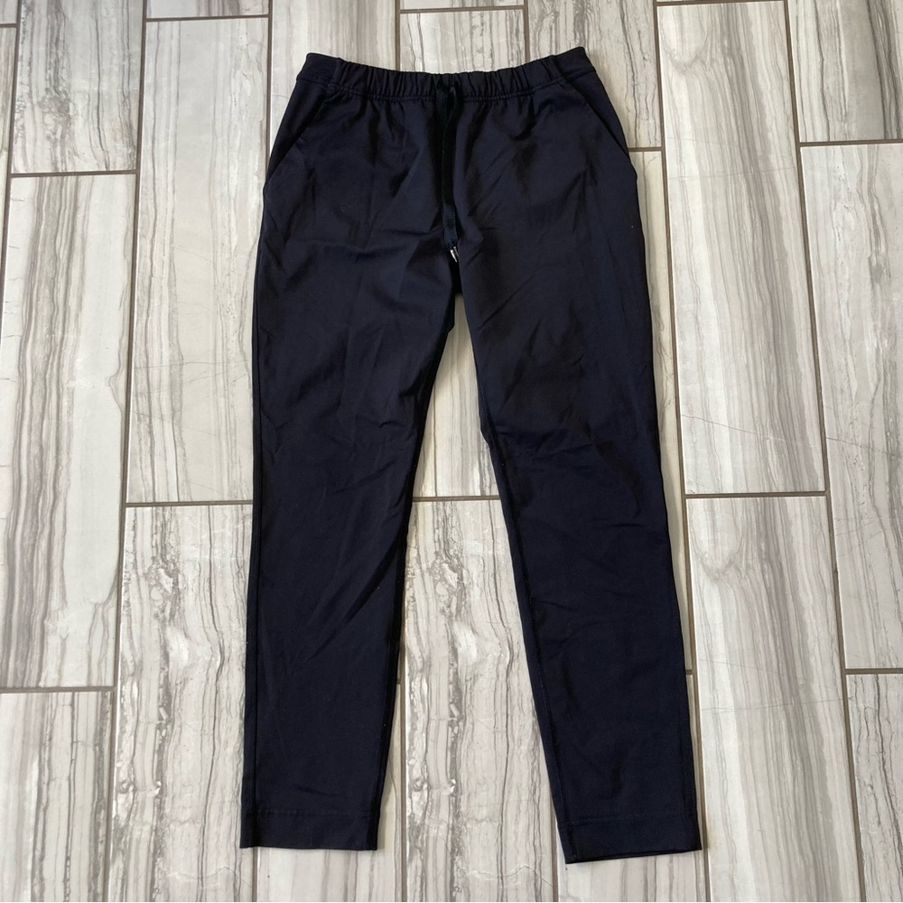Lululemon nylon pants. EUC like new